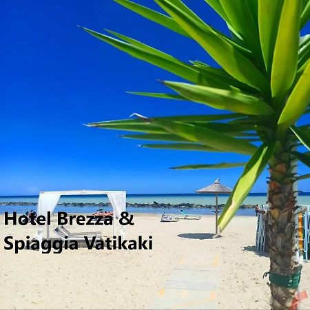 Hotel Brezza リミニ エクステリア 写真