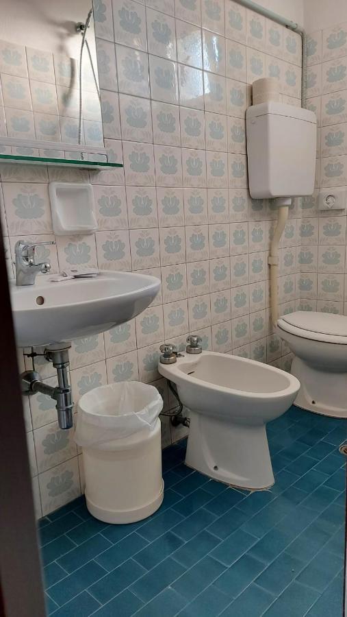 Hotel Brezza リミニ エクステリア 写真