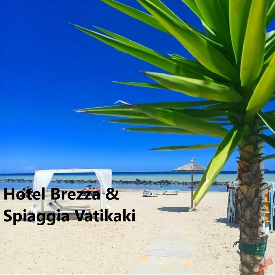 Hotel Brezza リミニ エクステリア 写真